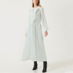 White fashionable pleated women's long-sleeved dress