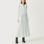 White fashionable pleated women's long-sleeved dress