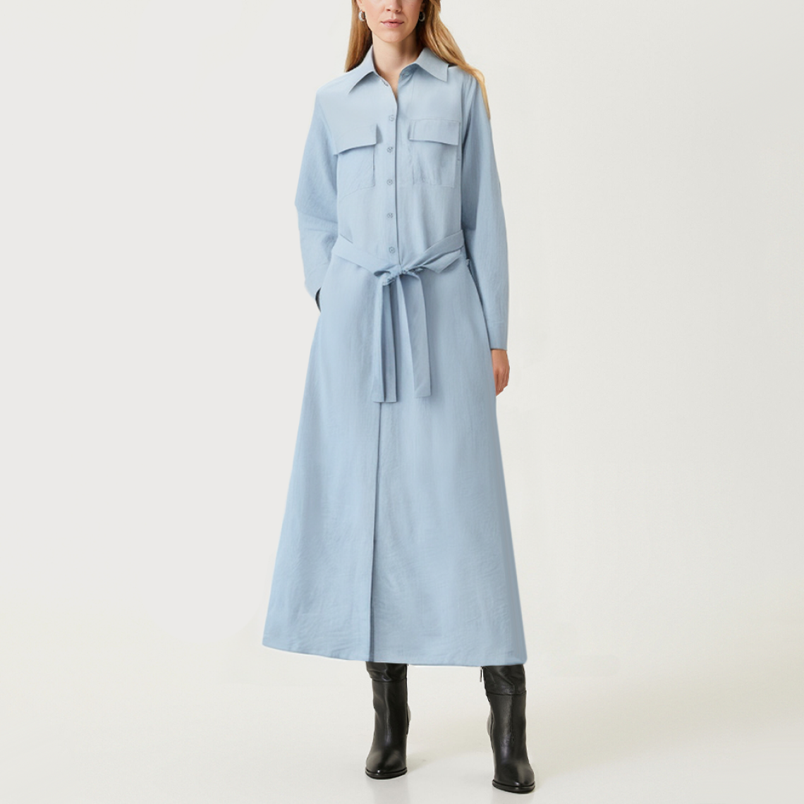 Light blue simple women's long-sleeved dress