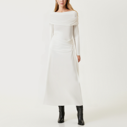 Elegant and chic white women's long sleeve dress