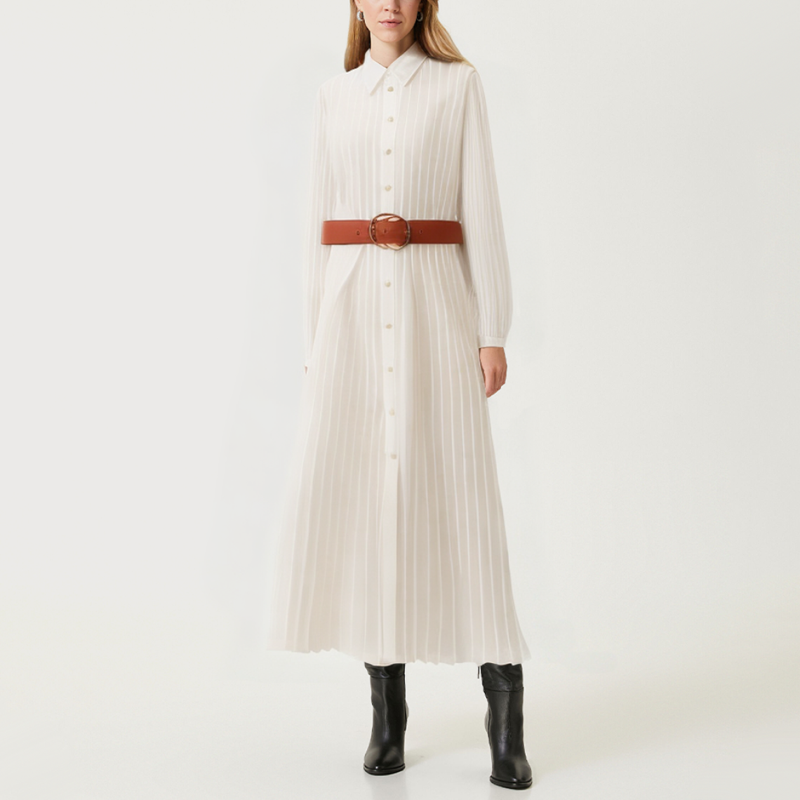 Fashionable pleated lapel women's long sleeve dress