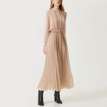 Elegant round neck pleated women's long-sleeved dress