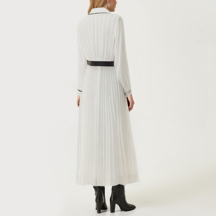 Pleated single-breasted women's long-sleeved dress