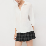 Simple pleated white women's long-sleeved shirt