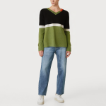 Autumn contrast color v-neck men's sweater