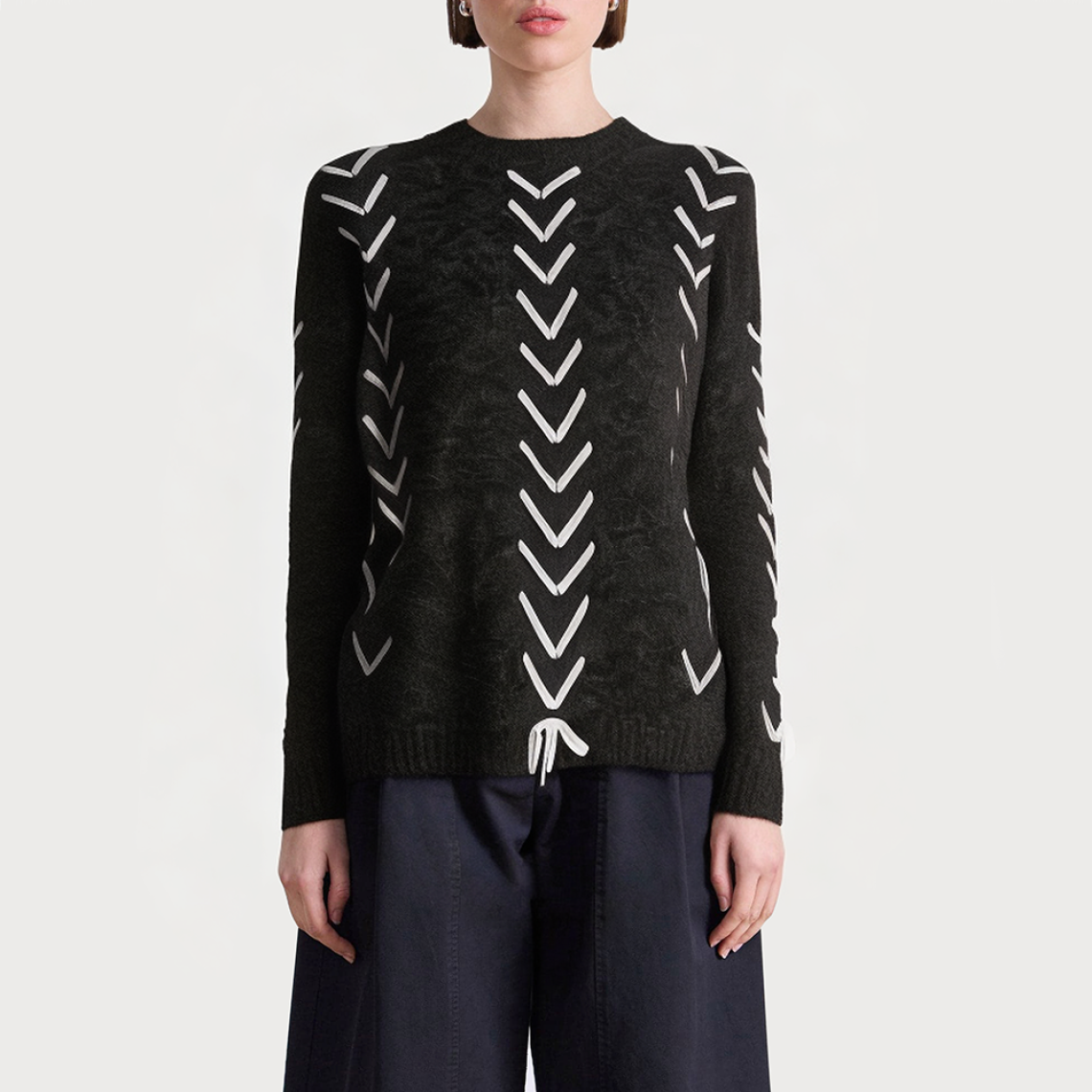 Simple black round neck women's sweater