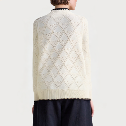 Elegant and casual V-neck women's sweater