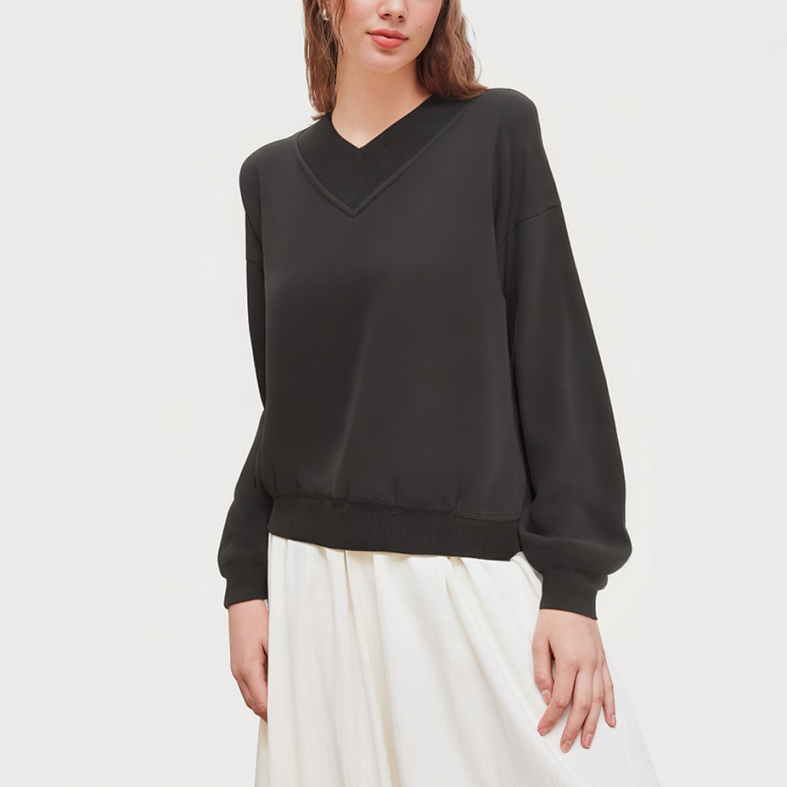 Black casual V-neck women's sweatshirt