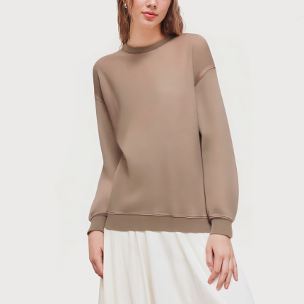 Round neck soft and warm women's sweatshirt