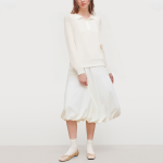 Fashionable beige lapel women's sweatshirt