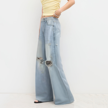 High-waisted versatile ripped jeans for women